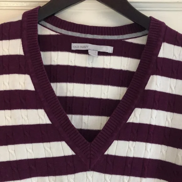 Women’s Old Navy V-Neck Striped Sweater Size Small - Picture 2 of 8